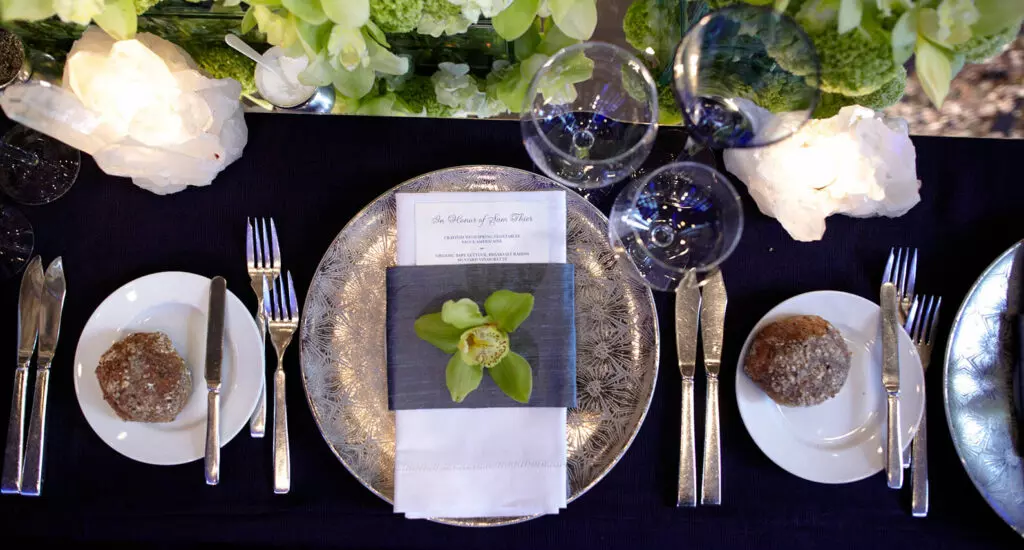 corporate event table setting